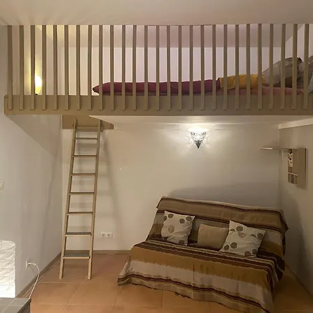 Apartamento Charmant Studio